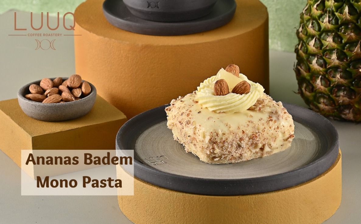 Ananas Badem Dom Pasta